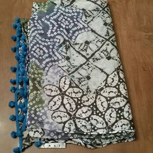 Cabi scarf